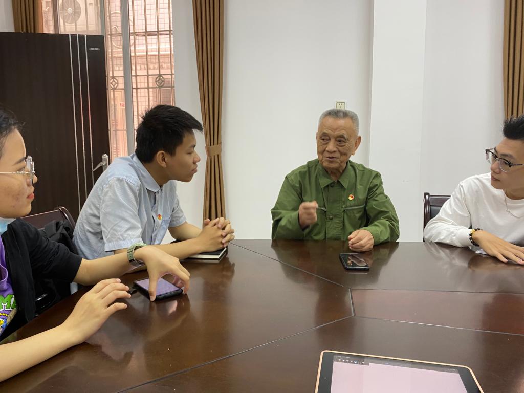 经济学院组织学生骨干开展党史学习教育暨读懂中国主题活动